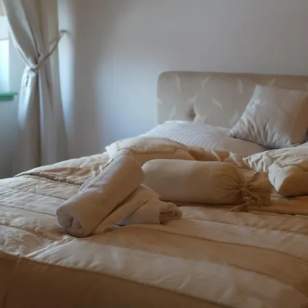 Luxury Erol Apartment