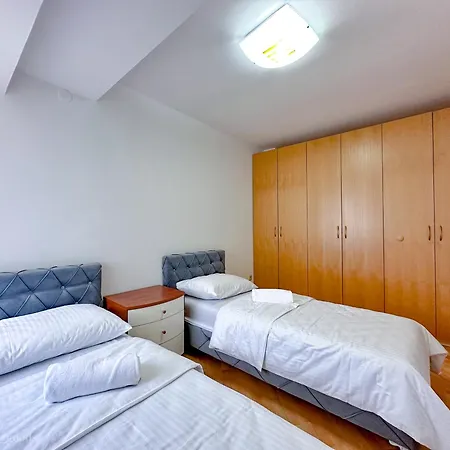 Apartment Luxury Erol